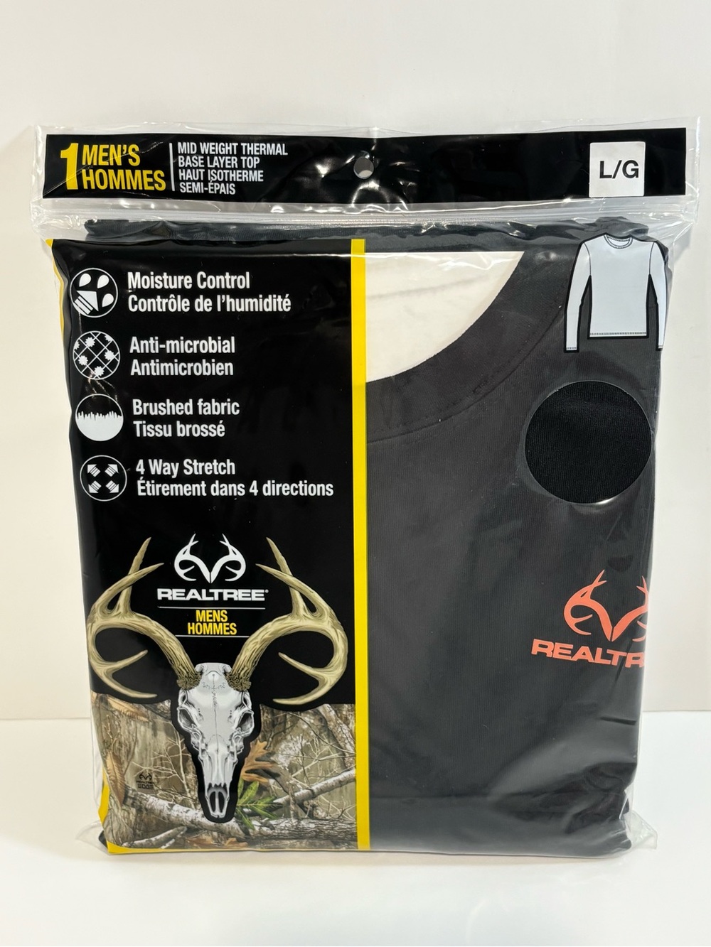 Realtree Men’s Black Long Sleeve Thermal Base Layer Shirt
